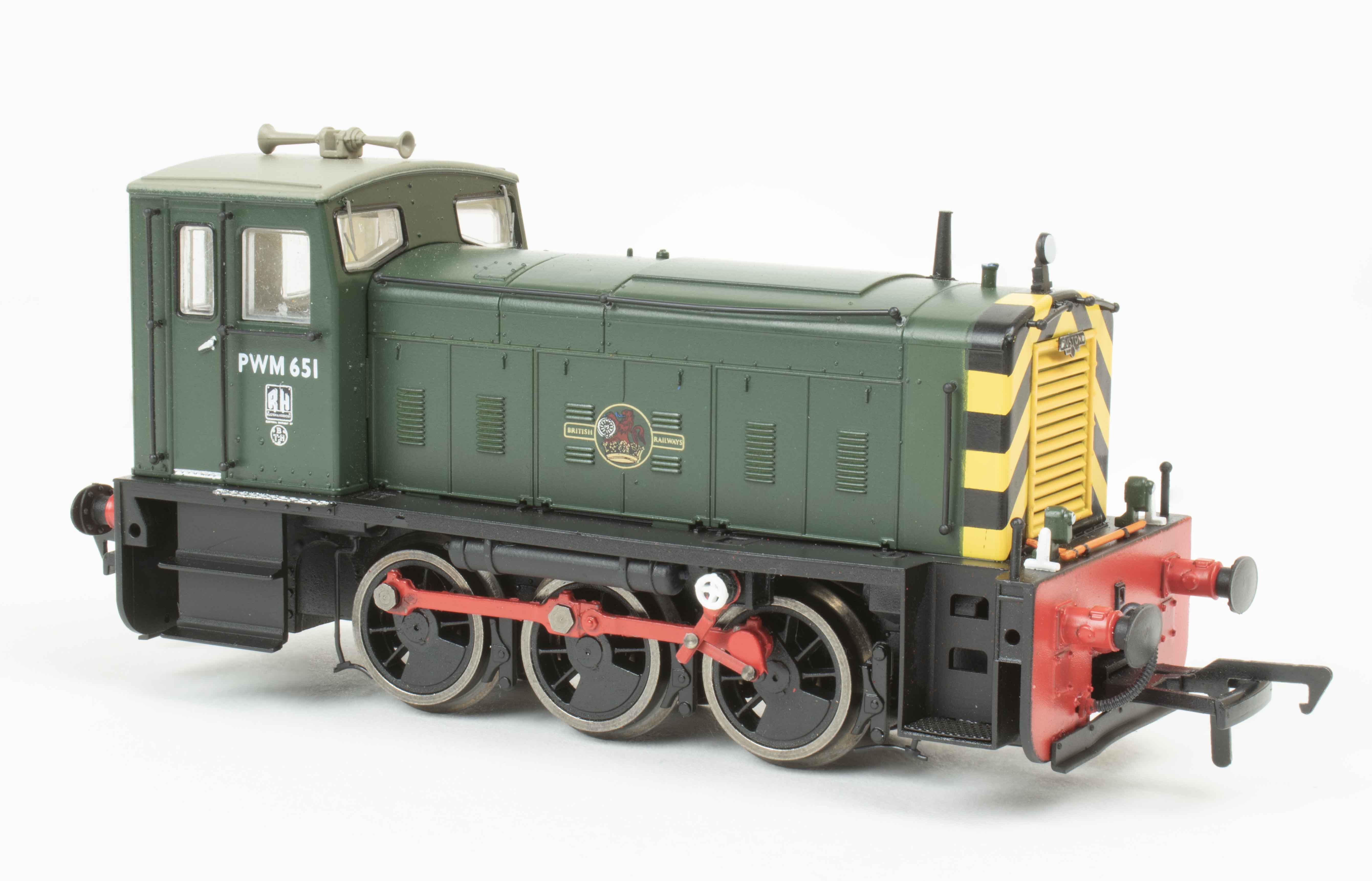 MR-402 Heljan Ruston 165DE PWM Diesel - PWM651 - BR Green Image