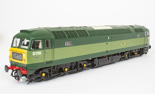 4820 Heljan Class 48 Diesel D1702 BR Two-Tone Green Small Yellow Panel