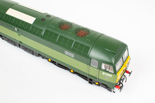 4820 Heljan Class 48 Diesel D1702 BR Two-Tone Green Small Yellow Panel