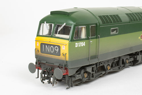 4821 Heljan Class 48 Diesel D1704 BR Two-Tone Green Small Yellow Panels - Weathered